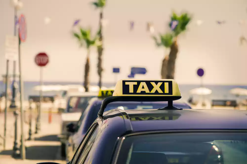 The Best Places to Stay During a Rosarito Music Festival 3 Shuttle Services